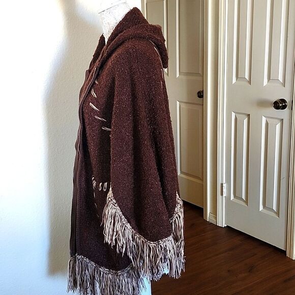 Scully Sweater/ Poncho - Picture 8 of 9